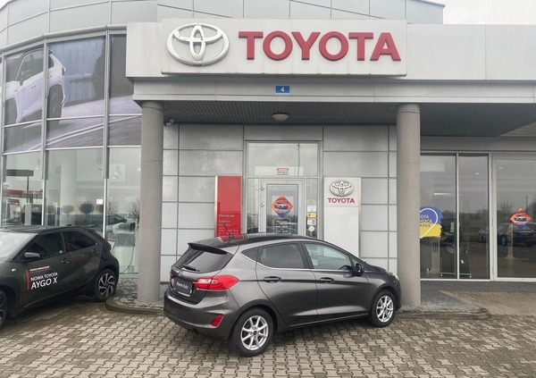 Ford Fiesta cena 49900 przebieg: 69257, rok produkcji 2019 z Poznań małe 232